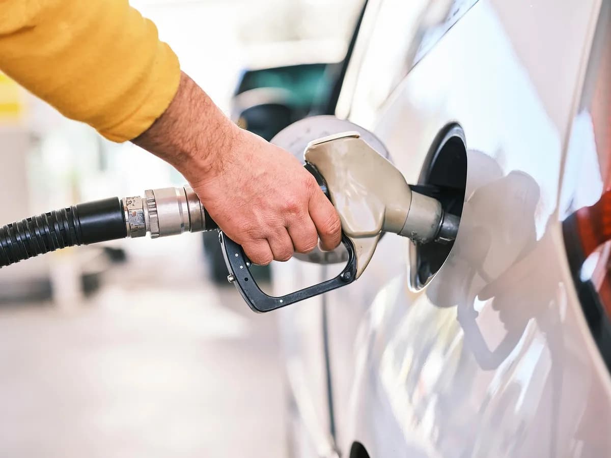 Cijene goriva u FBiH 16. aprila: Benzin 2,92 KM, dizel 3,68 KM po litru